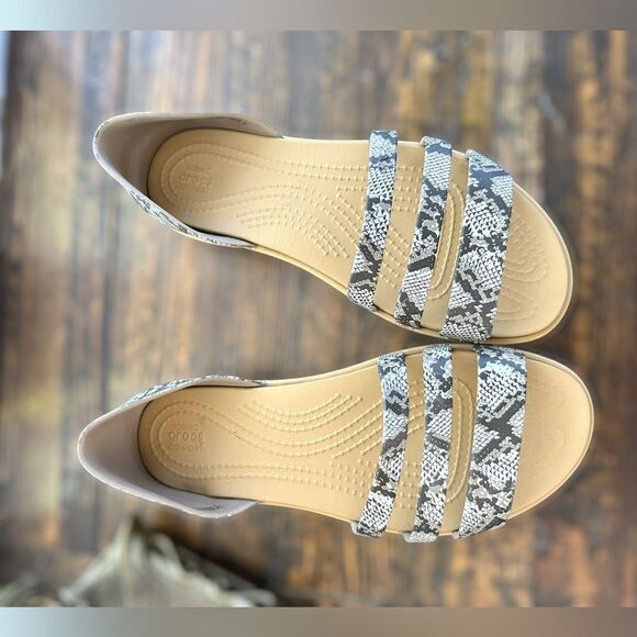 CROCS Tulum Open Toe Flat Gray Snake 3-Strap Flat Sandals Size 6 - Picture 7 of 12
